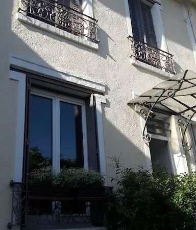Prázdninový dům Maison - 12 Min Paris Saint-lazare